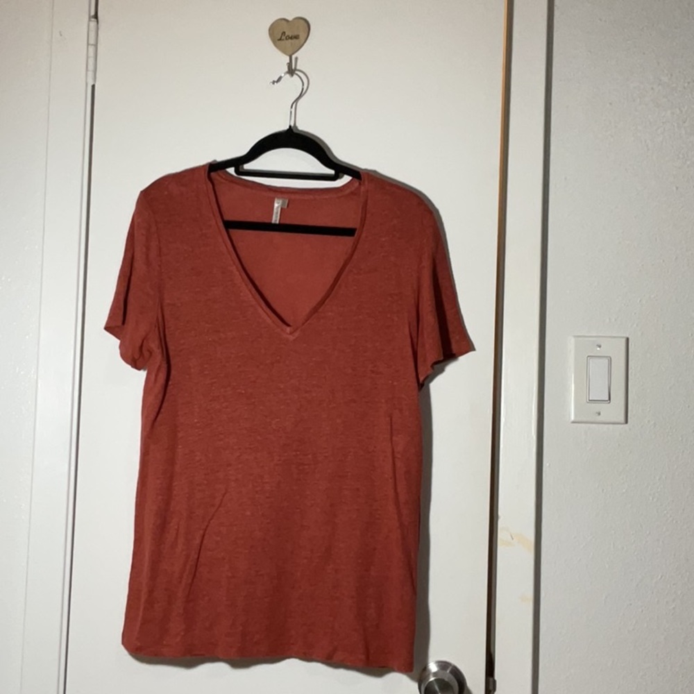 Women's V-Neck Rust Top